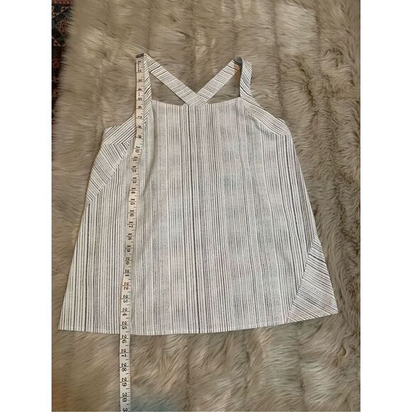 ATHLETA ARRIVAL TANK Size Medium AMARA STRIPE WHITE - Picture 8 of 9